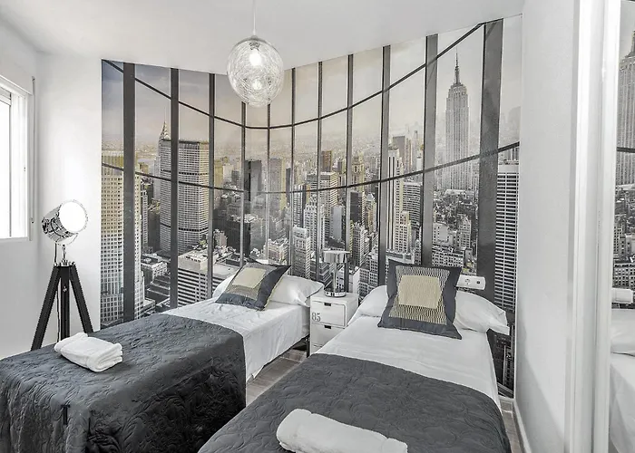 At Residentials アパート *