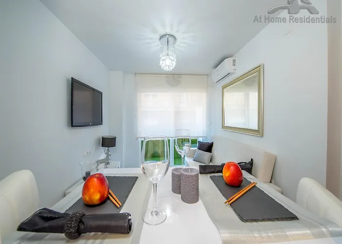 アパート At Residentials トレビエハ